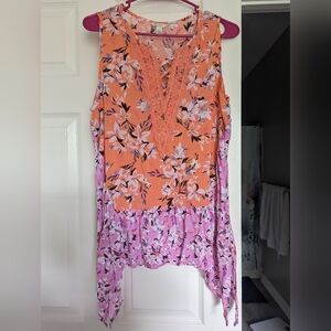 Floral Tank Top in Shades of Pink